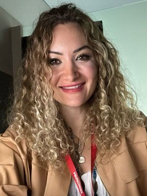 Prof. Dr. Başak Karbek Bayraktar