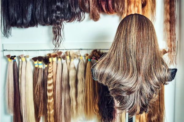 Attrezzatura per extensions di capelli, capelli naturali, campioni di capelli di diversi color