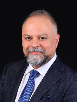 Prof. Dr. Özgür Öner kimdir