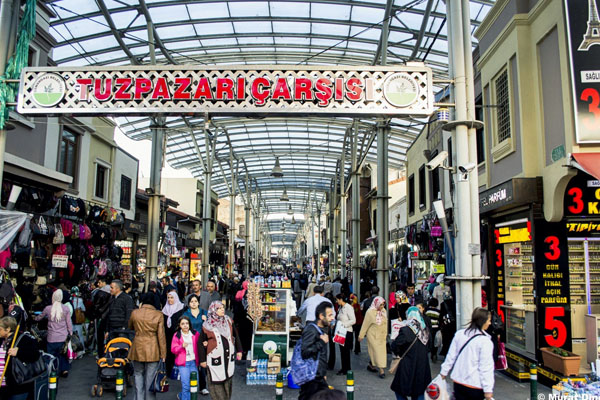 Mercato di Ulu Cami